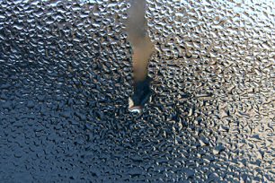 Condensation of a glass pane