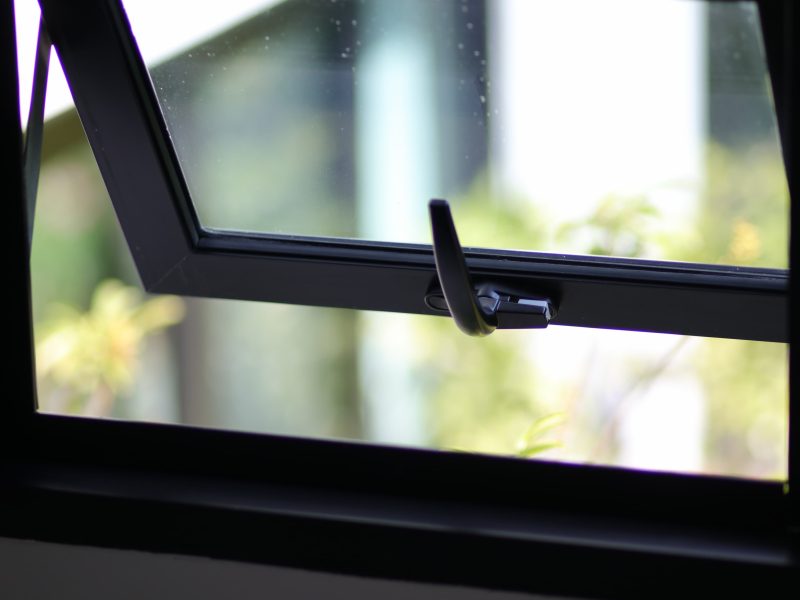 Comprehensive Window & Door Repair Guide: Simple DIY Fixes & Professional Service in Andover and Surrounding Areas