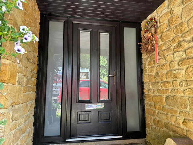 Composite door and side screens installed in Oxfordshire